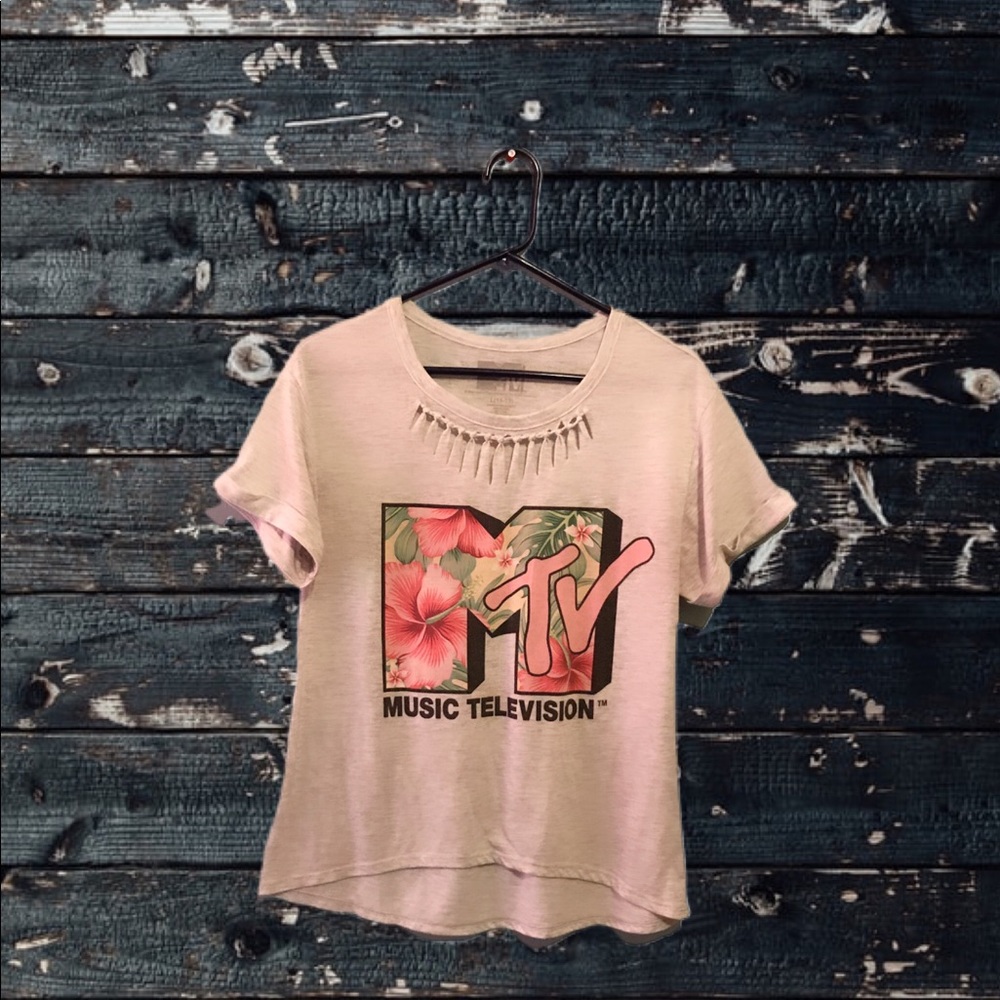 Woman's MTV Shirt